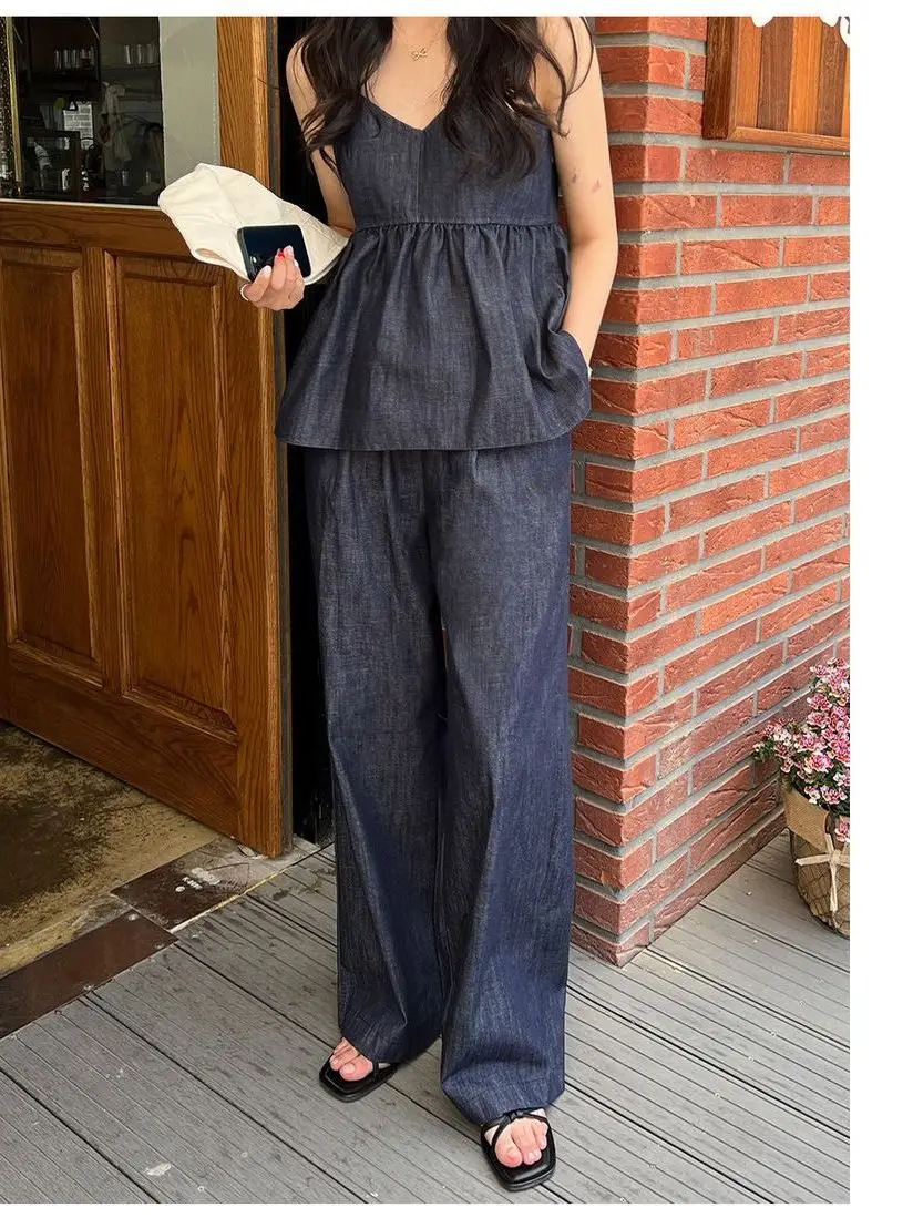 Chic Summer New Anti-Aging Faux Denim Strap Vest Casual Versatile Elastic Waist Straight Leg Pants Set Trendy Women's Fashion