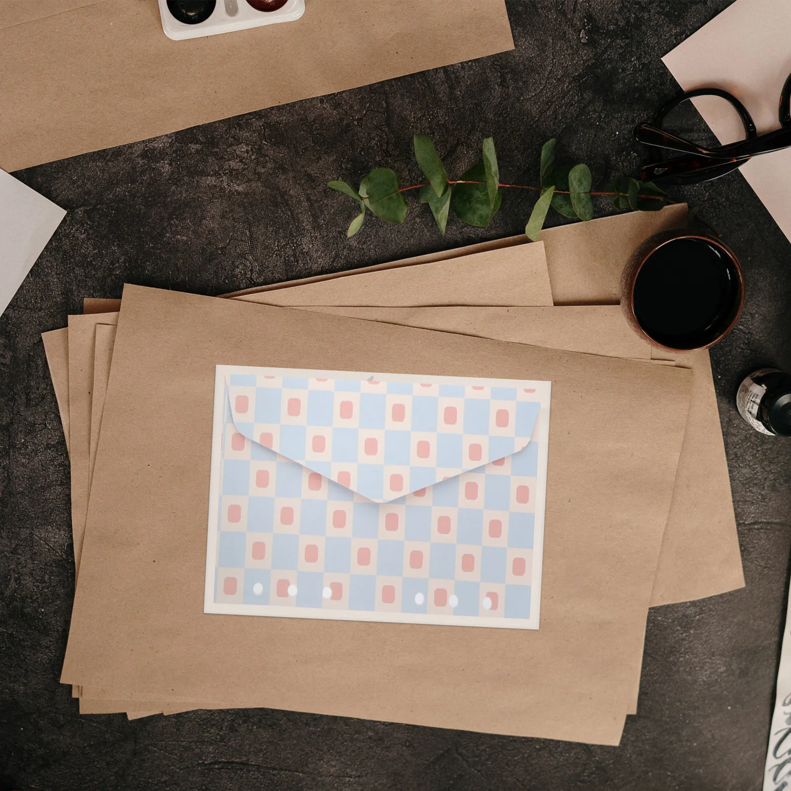100 ورقة من أغلفة حماية أنيقة  - مراجعة Collector Card Sleeve وسعره