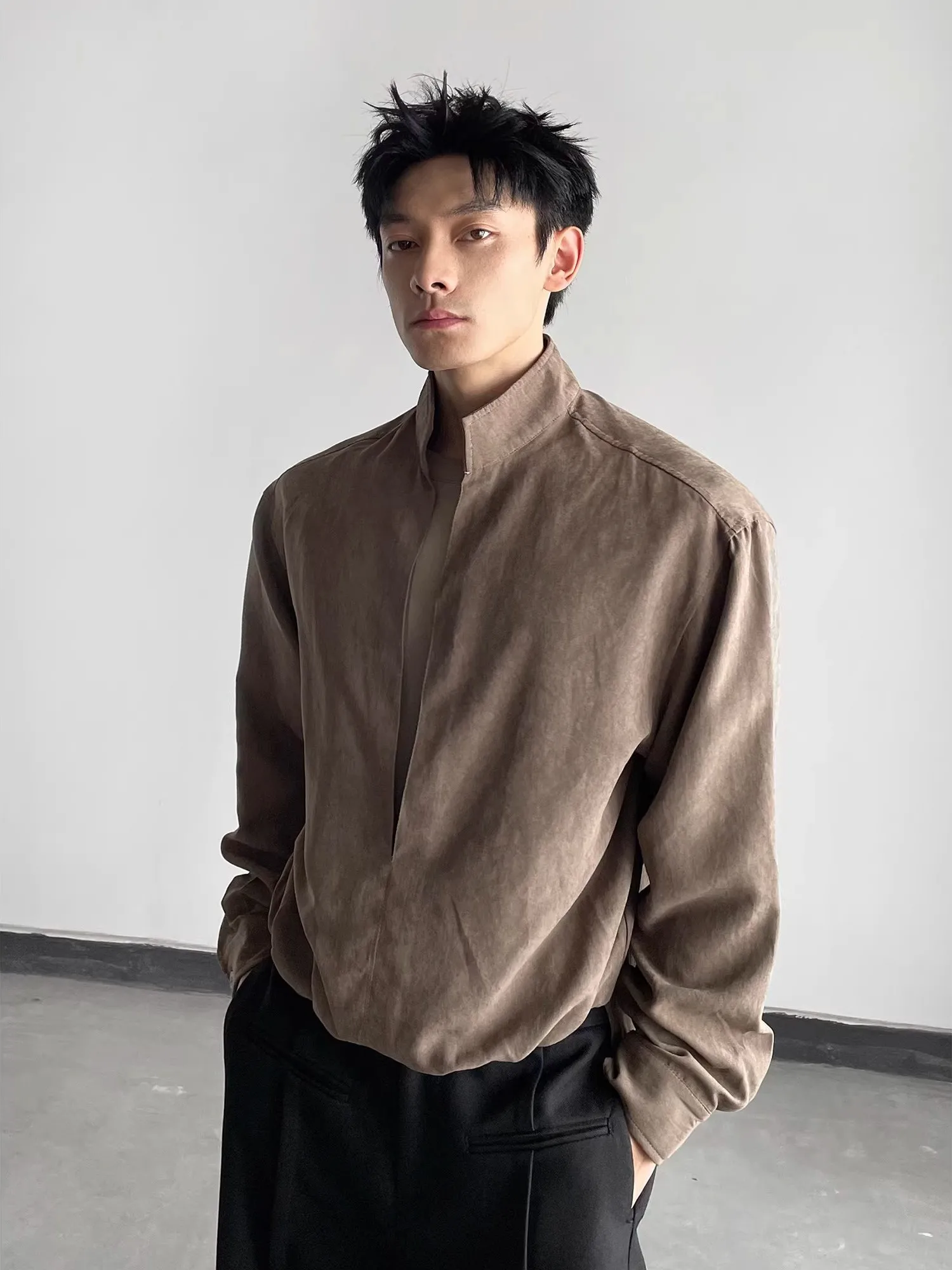 

Retro Korean Style Men's Long Sleeve Shirt Large V-Neck Loose Fit Versatile Short Style Spring New Arrival Casual Shirt