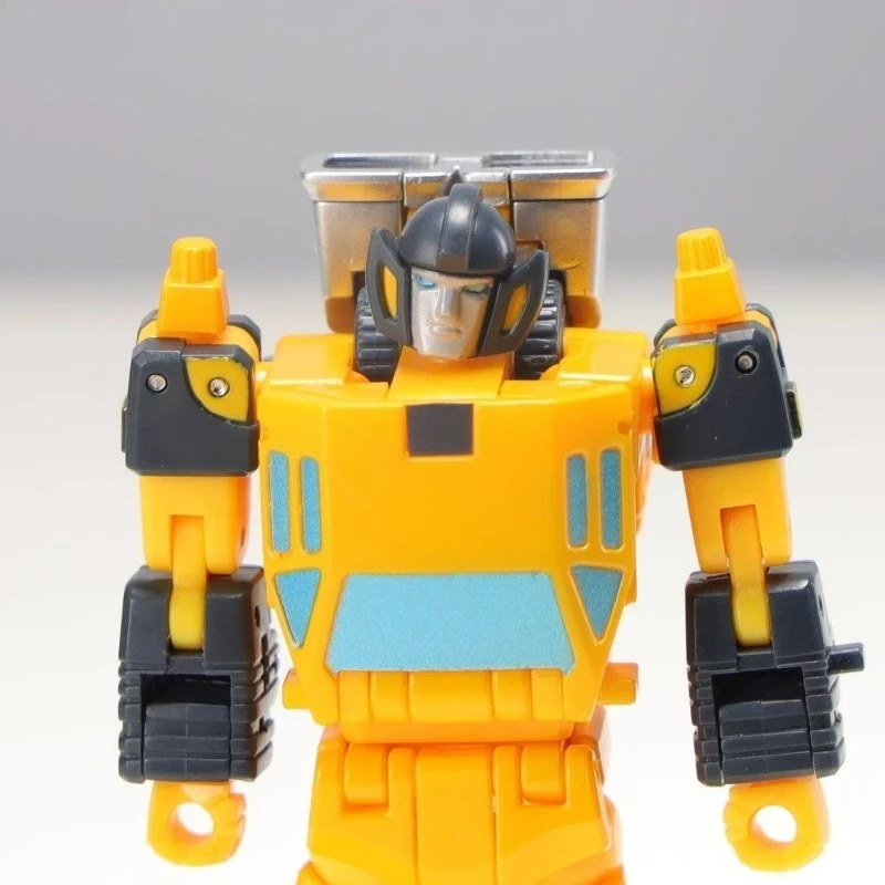 【Новый продукт】Трансформированные игрушки H69 Маленькая пропорция G1 Начальный цвет Скад, движущаяся кукла в форме человека