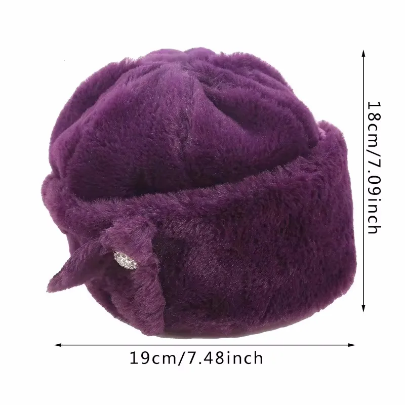 Chapeau de vison moelleux russe pour femme d'âge moyen, casquette thermique, décor épais, garde au chaud, monochrome, luxe, extérieur, automne, hiver