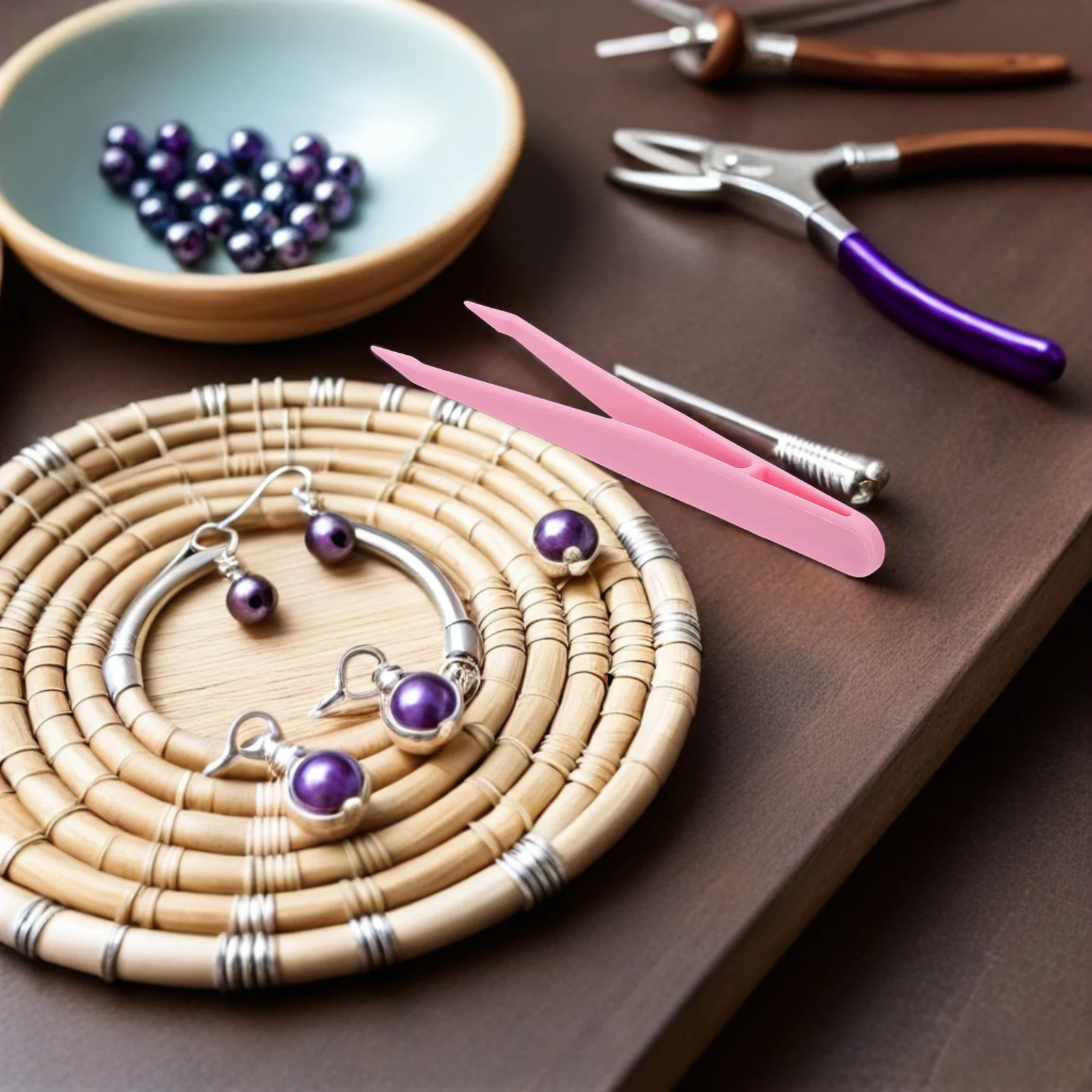 I bambini imparano pinzette di plastica per l'educazione della prima infanzia, l'edilizia delle abilità motorie fini, l'organizzazione dei giochi sensoriali in classe