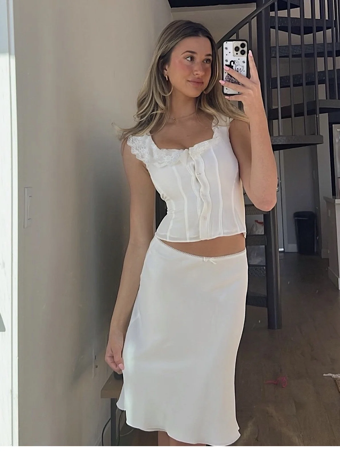 

Романтический комплект: юбка-фаленопсис с кружевной отделкой и топ, винтажный стиль, для девушек с изысканным вкусом, средняя высота талии