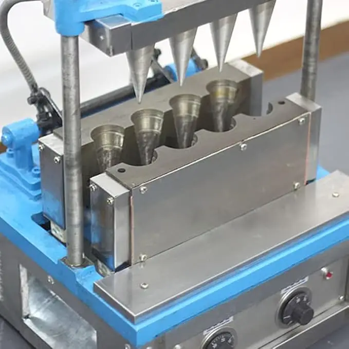 Kolice 4 Molds Automatic Ice Cream Cone Making Machine/sweet Pizza Cone Making Machine