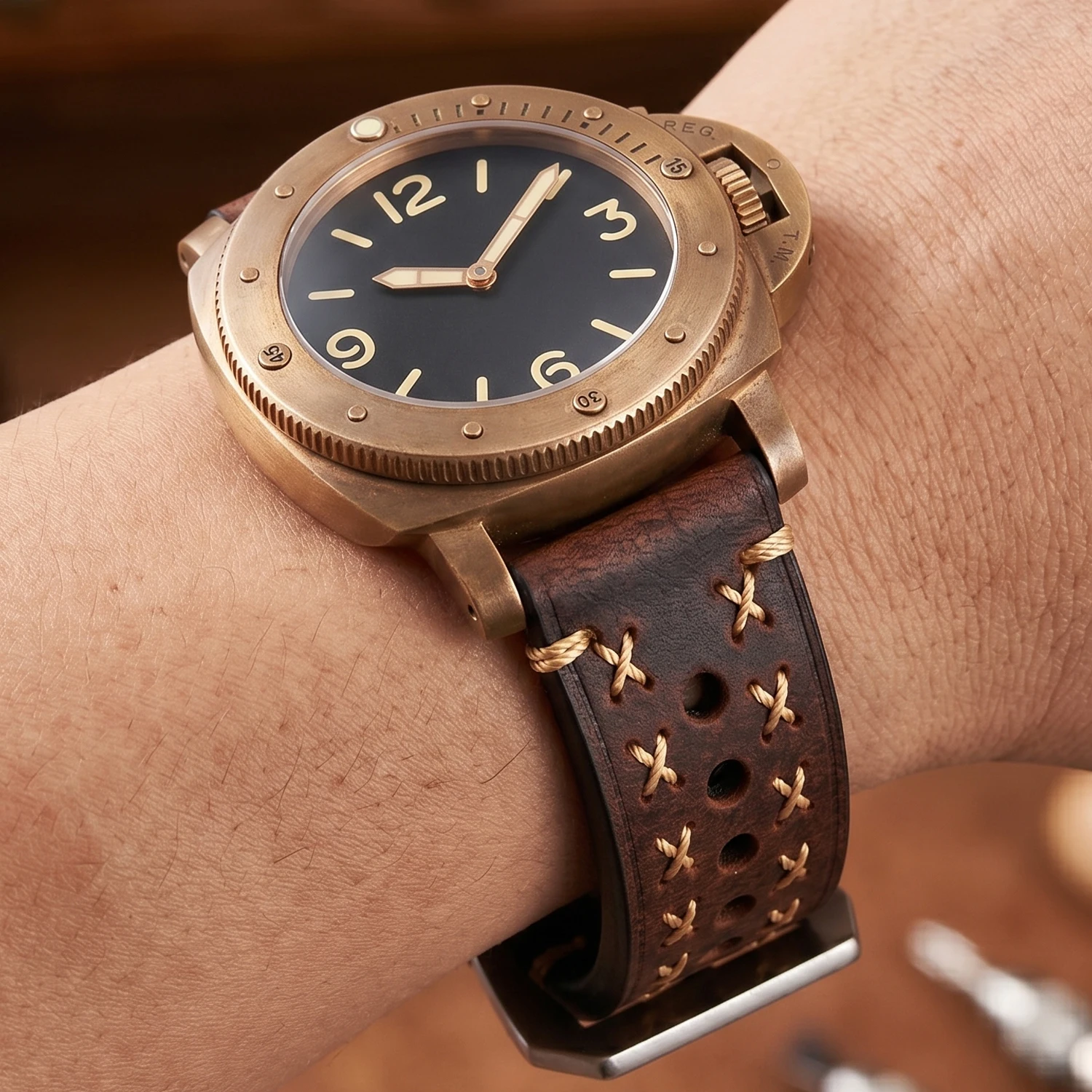 Premium Hand-Stitched Leather Watch Strap 20mm 22mm 24mm Retro Thick Cowhide Bracelet Heavy Duty Buckle Men Accessories