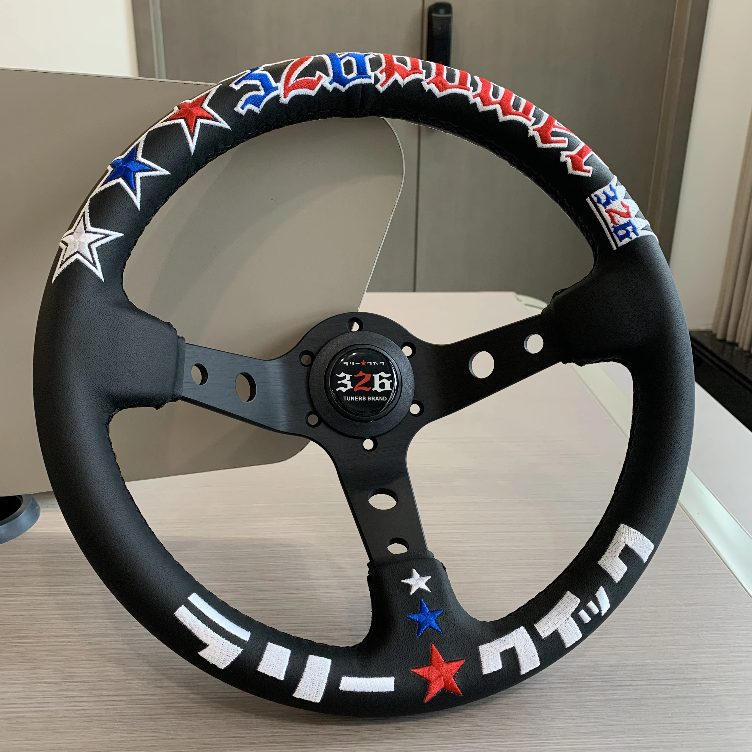 

TIYPEOR 326 Power Leather 90mm Deep Steering Wheel 330mm Embroidery JDM Modification Steering Wheel