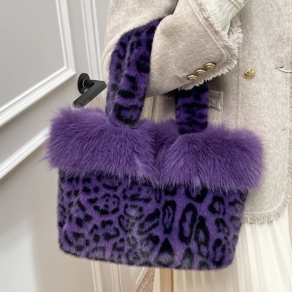 Women's Leopard Plu… - image