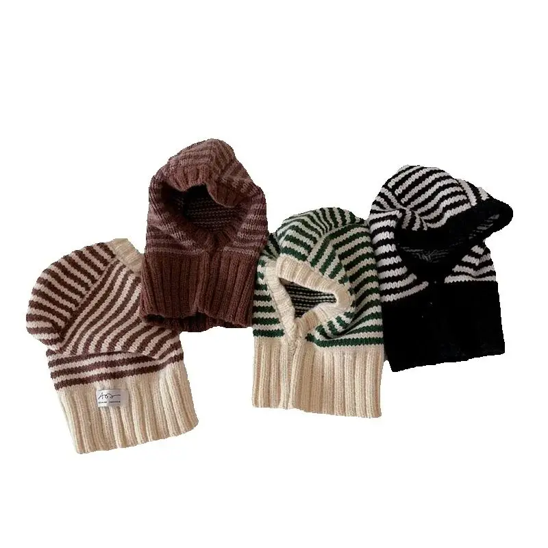 Modne dziecięce czapki z kapturem i szalikiem na zimę 2026, dzianinowe, ciepłe, w paski, jednoczęściowe, akcesoria dla dzieci.
