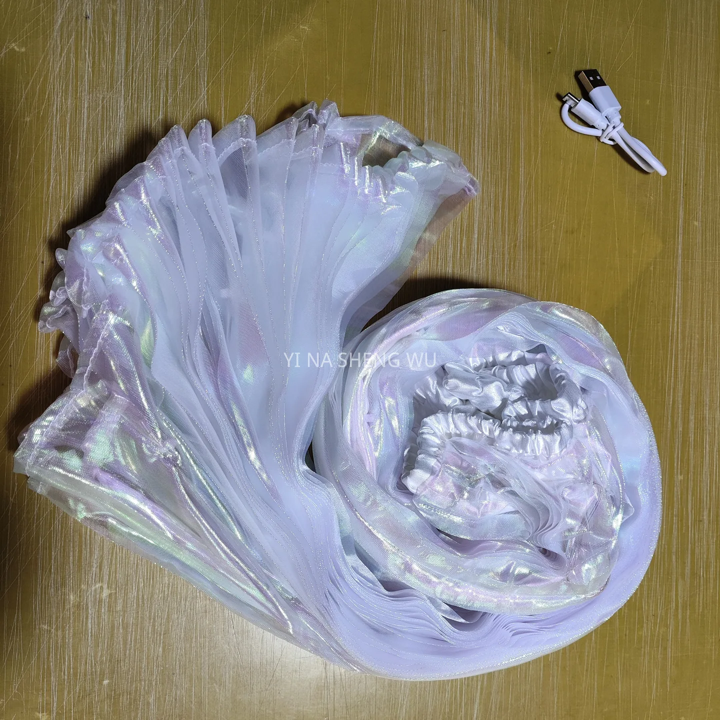 

LED luminous skirt, rechargeable clothing prop, belly dance performance costume, European and American style sexy big skir