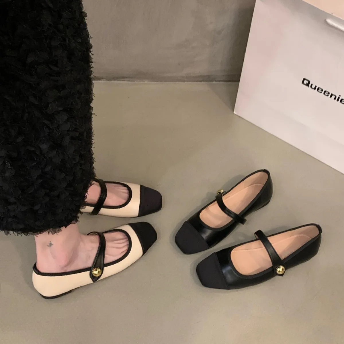Women Square Toe Flat Shoes Versatile French Mary Shoes with Square Toes Women Summer Soft Soled Bean Shoes Fashionable New