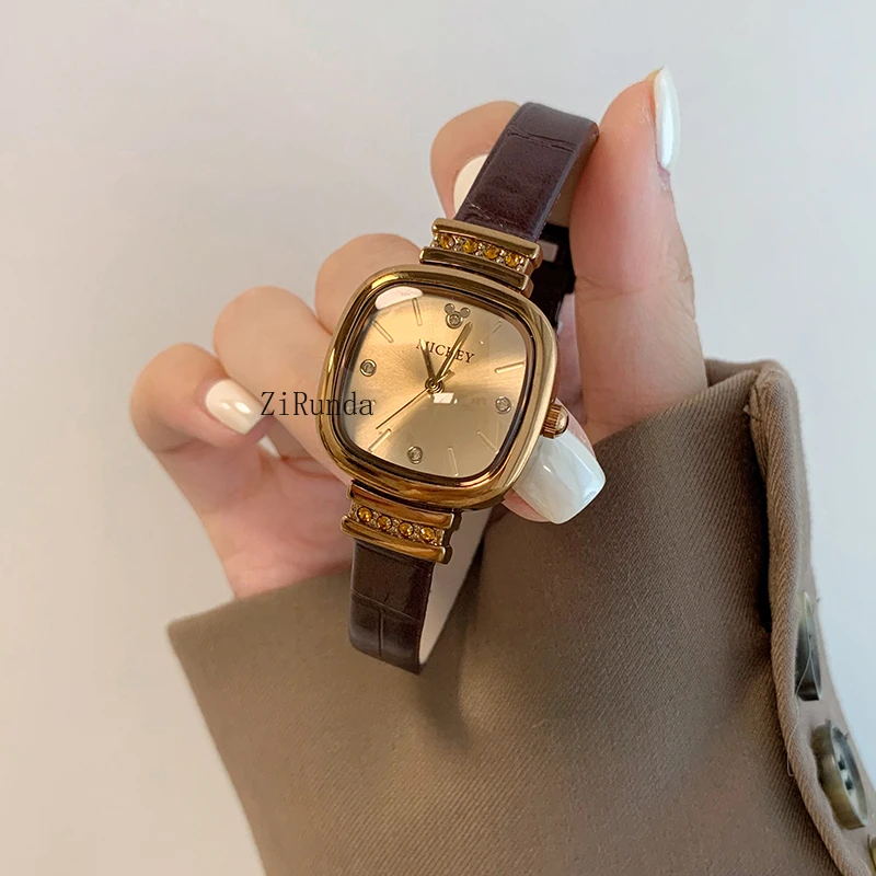 Sugar Cube horloge dames, licht luxe eenvoudig temperament veelzijdig dameshorloge