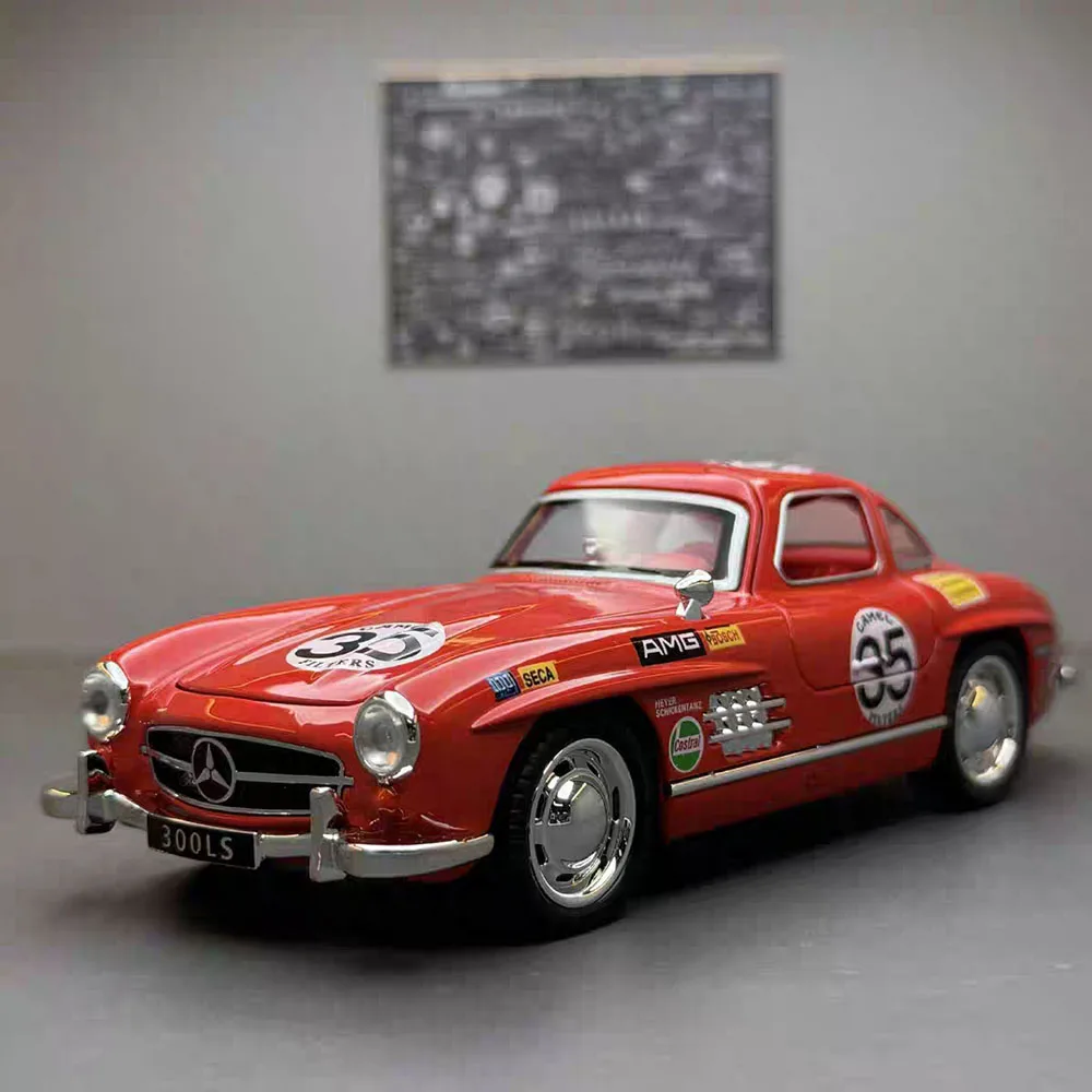 

1:32 Metal 300SL 500K Models Toys Miniature Cars Light Sound Vintage Car Wheel Shock Absorption Vehicles Perfect Gifts for Kids