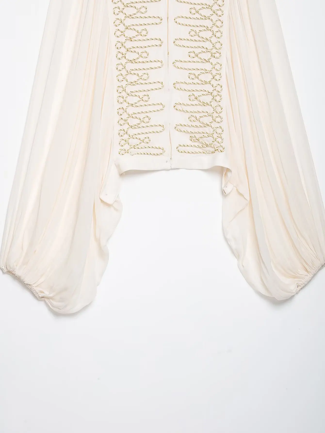 Aurelia Embroidered Statement Blouse Sf0b072625f794179a4bf32be3f8f4691T