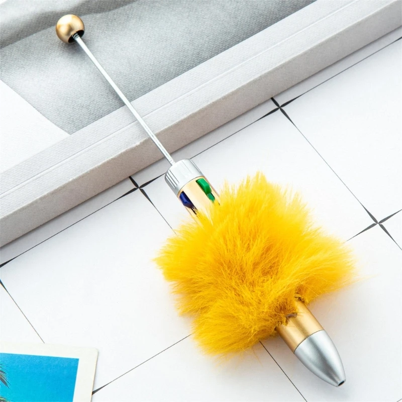 6Pcs Beadable Kugelschreiber Mehrfarbige Kugelschreiber Plüsch Ball Beadable Stift für Student Junge Mädchen Belohnung Geschenk