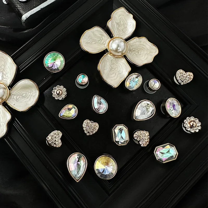 Clogs Shoes Shoe Buckle Golden Glazed Four-leaf Clover Shoe Clip 3D DIY Removable Shoe Accessories Clogs & Mules Charms 20 pcs