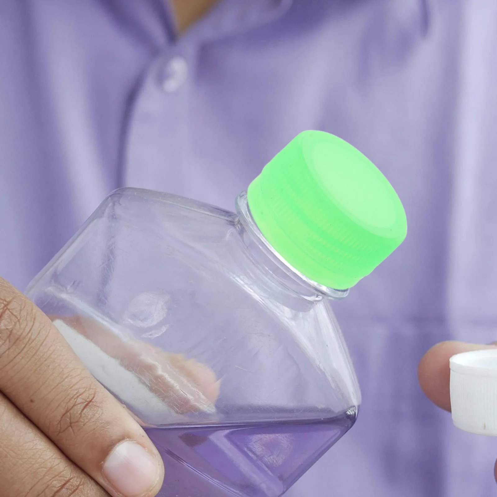 

100Pcs Plastic Bottle Covers Eco-Friendly DIY Caps for Children Art Projects Home Decoration Long-Lasting No Odor Reusable Craft