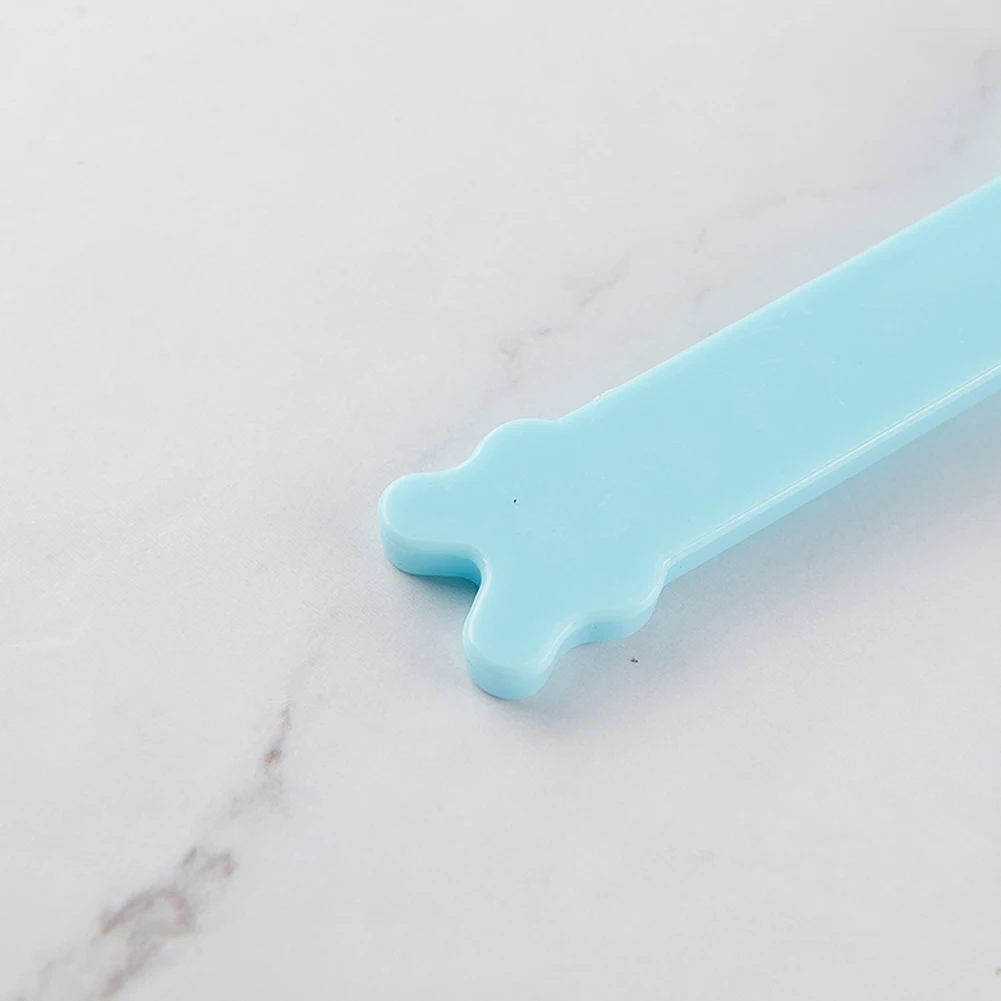 Hamster Sand Shovel Litter Scooper Pet Sift Shovel Cleaning Tools With Comfortable Handle Random Color