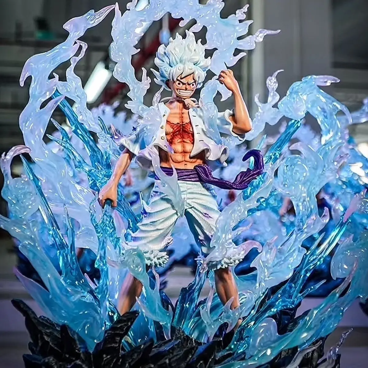 

Коллекционная статуэтка JT One Piece Monkey D. Луффи Gear 5 Nika Form, аниме-фигурка с эффектами, подарок для фанатов аниме и коллекционеров