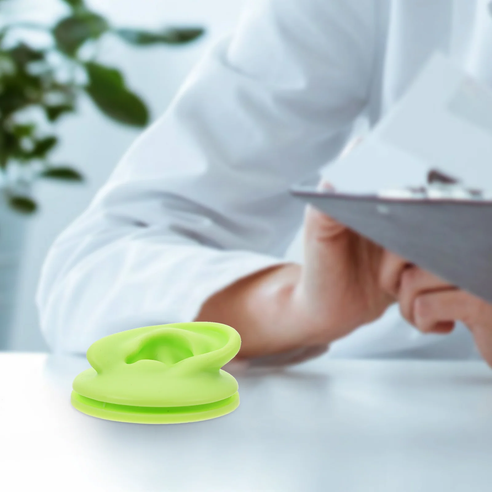 2 Pcs Colored Ear Model Models for Puncture Practice Teaching Artificial Silicone Silica Gel Fake