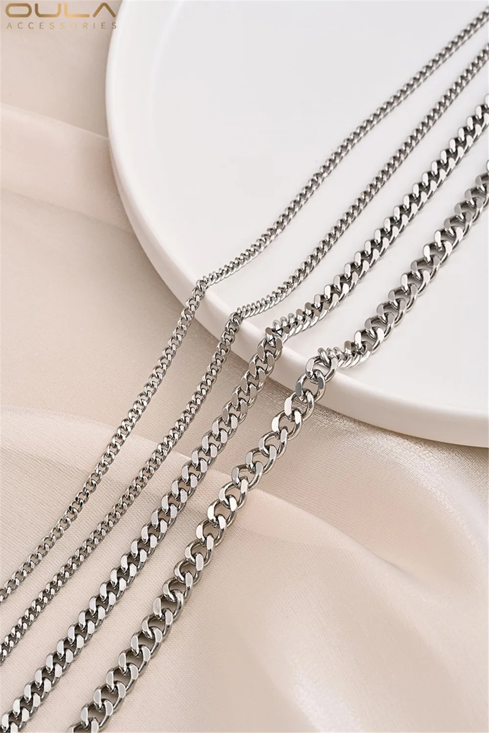 

Copper-plated White Gold Glitter Polished Chain Handcrafted Loose Chain Necklace Bracelet Earrings Accessories Handcrafted Mater