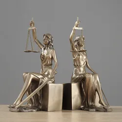 1pcs Resin Lady Justice Statue Figurine Decorative Bookends Home Decor Roman Goddess Sculpture Gifts Best for Lawyers and Law
