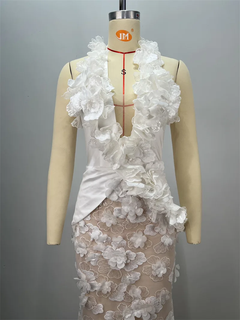 Robe de mariée sirène blanche pour femmes, avec doublure, Sexy, col licou, sans manches, formelle, fleur 3D, élégante, Robe de soirée pour invités