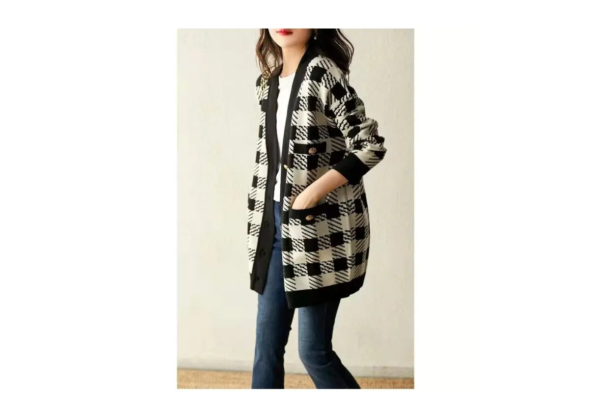 Women's autumn knit coat office women's v-neck long sleeve grid oversized casual loose sweater elegant hand tooth jacket