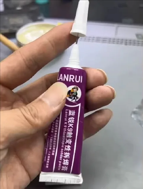 Lanrui K9 15ml Thixotropic De Sulfurization Paste do linii lotu odcisków palców / uchwytu baterii / wtyczki ogonowej Naprawa spawalnicza