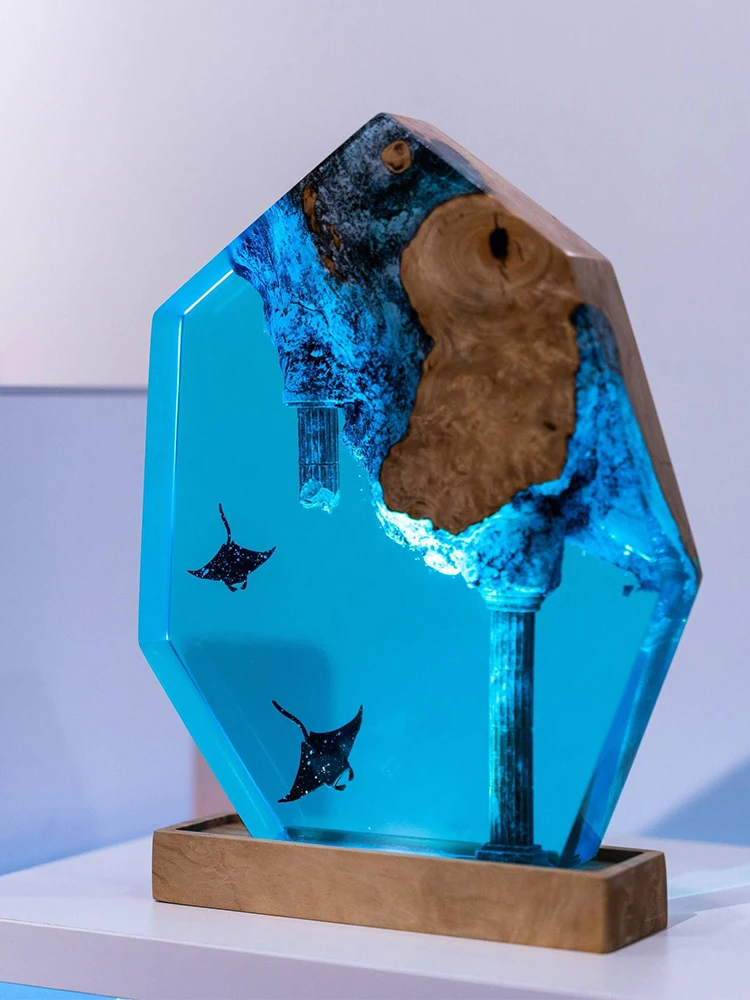 Atlantis Relic Organic Resin Lamp Creative Art Night Light Deep Sea Relics Landscape Decoration Table Lamp USB Charing