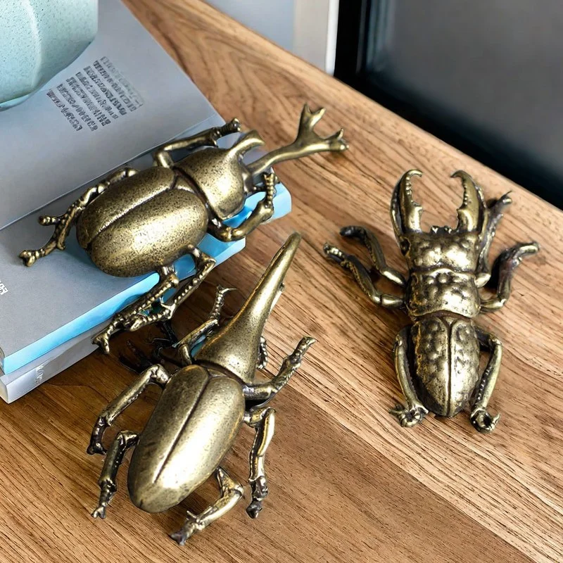 Bronze Office Desktop Small Ornament Beetle Insect Tea Pet Pure Copper Craftwork Mini Gift Hand Plaything Desk Top Decor