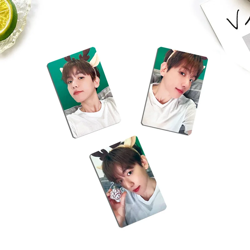 KPOP Stars BaekHyun Christmas Selfie Photo Card Christmas Random Card LOMO Card BaekHyun Fans Collection Gifts Star Surrounding