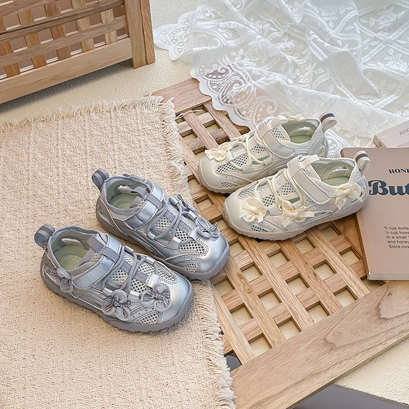 

Girls Summer Chunky Sandals Flower Decoration Breathable Mesh Shoes Soft Sole Non-slip Casual Footwear for Kids