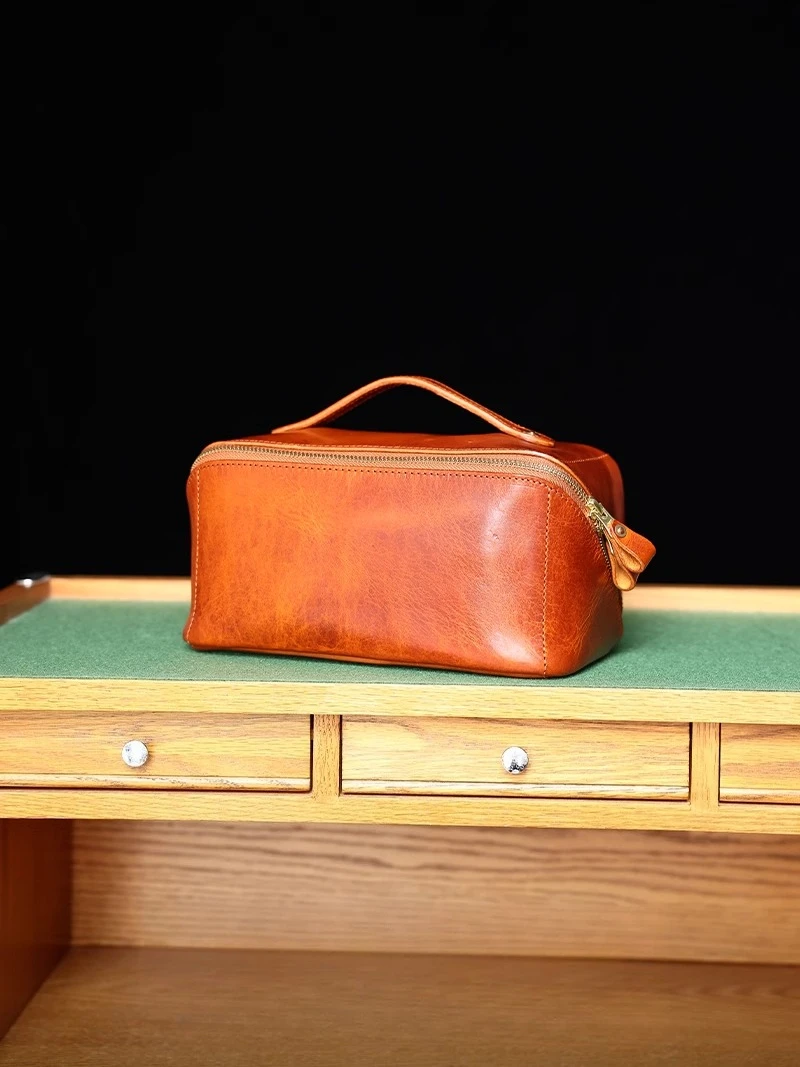 Handmade first-layer cowhide makeup bag portable handbag vintage leather handmade large-capacity wash bag for women