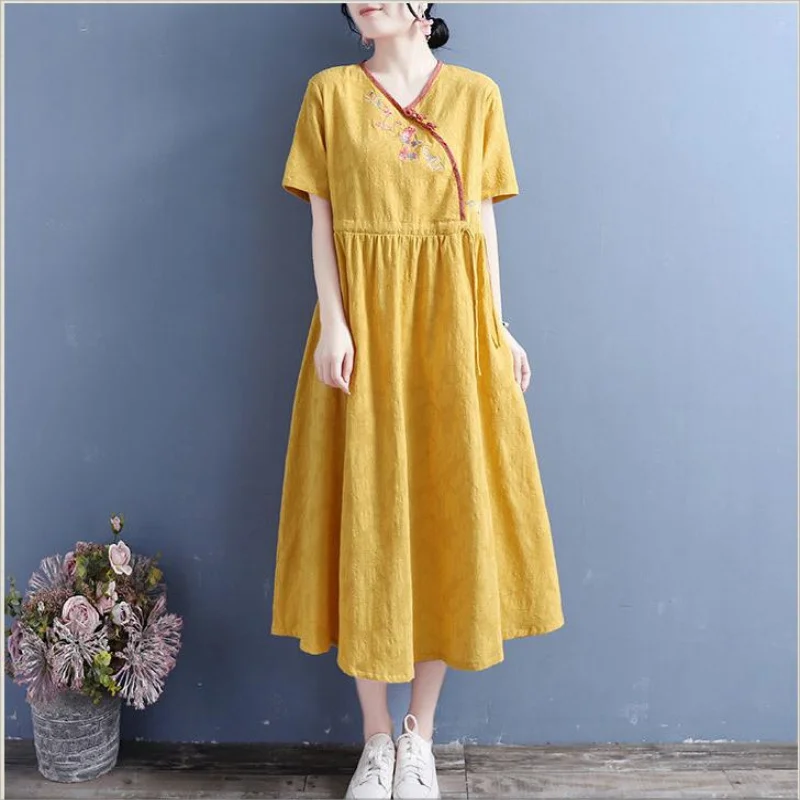 Cotton Linen Embroidered Short-sleeved Dress 2023 Summer New Chinese Style Women's Retro Artistic V-neck Loose Casual skirt