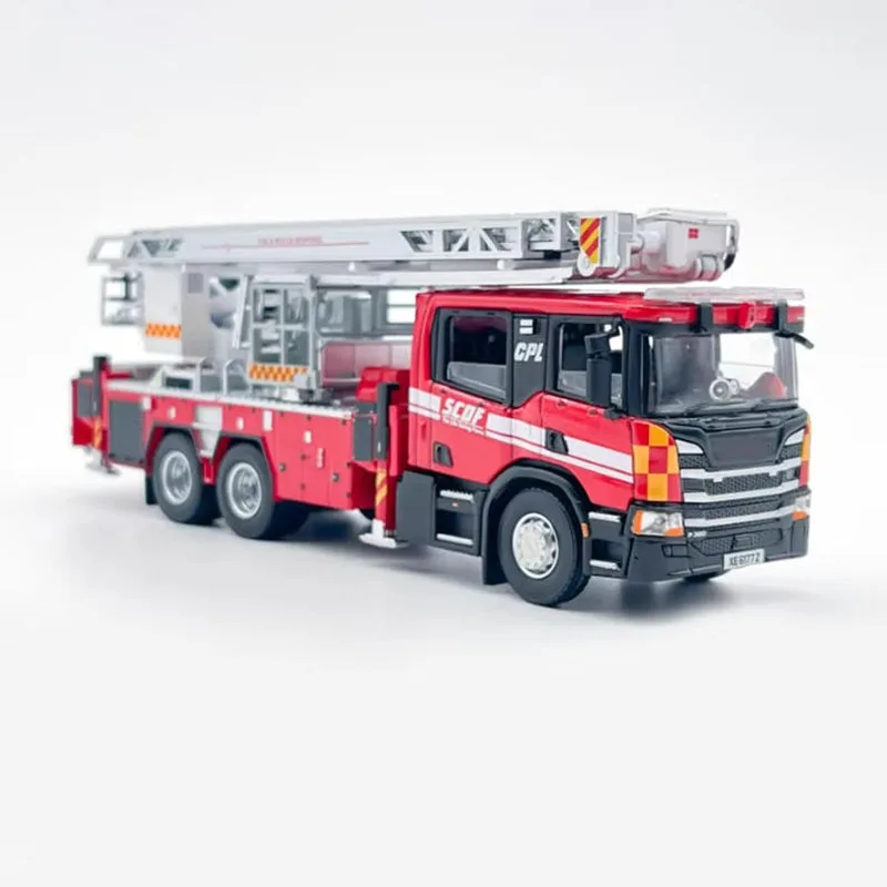 Masterpiece Collectibles 1:64 Scale Singapore Fire Ladder Truck