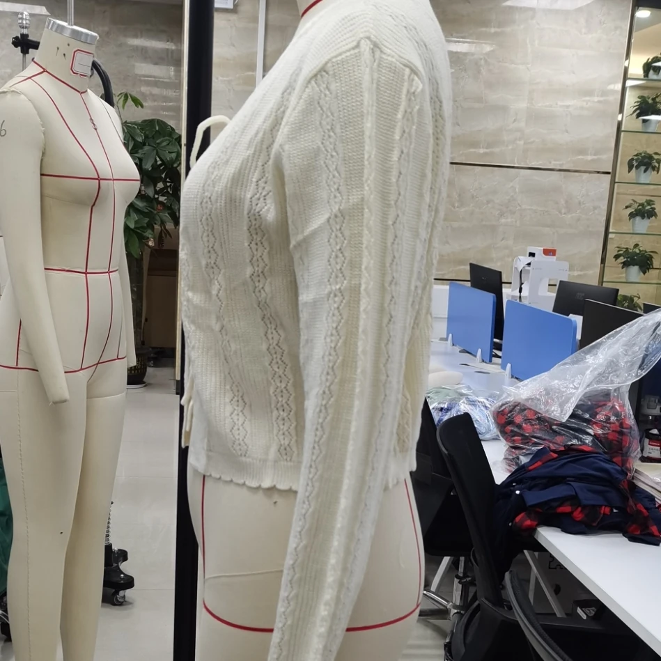 

2025 Collection Women's Soild Color Lace Up Cardigan Long Sleeve Hollow Out Slim Fit Sweaters Sudaderas De Mujer