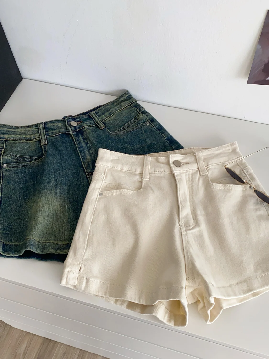 

Retro Waed Denim orts High Waist Slimming Casual A-Line Wide Leg Summer 2025 American Sle Hot Girl Casual Jeans