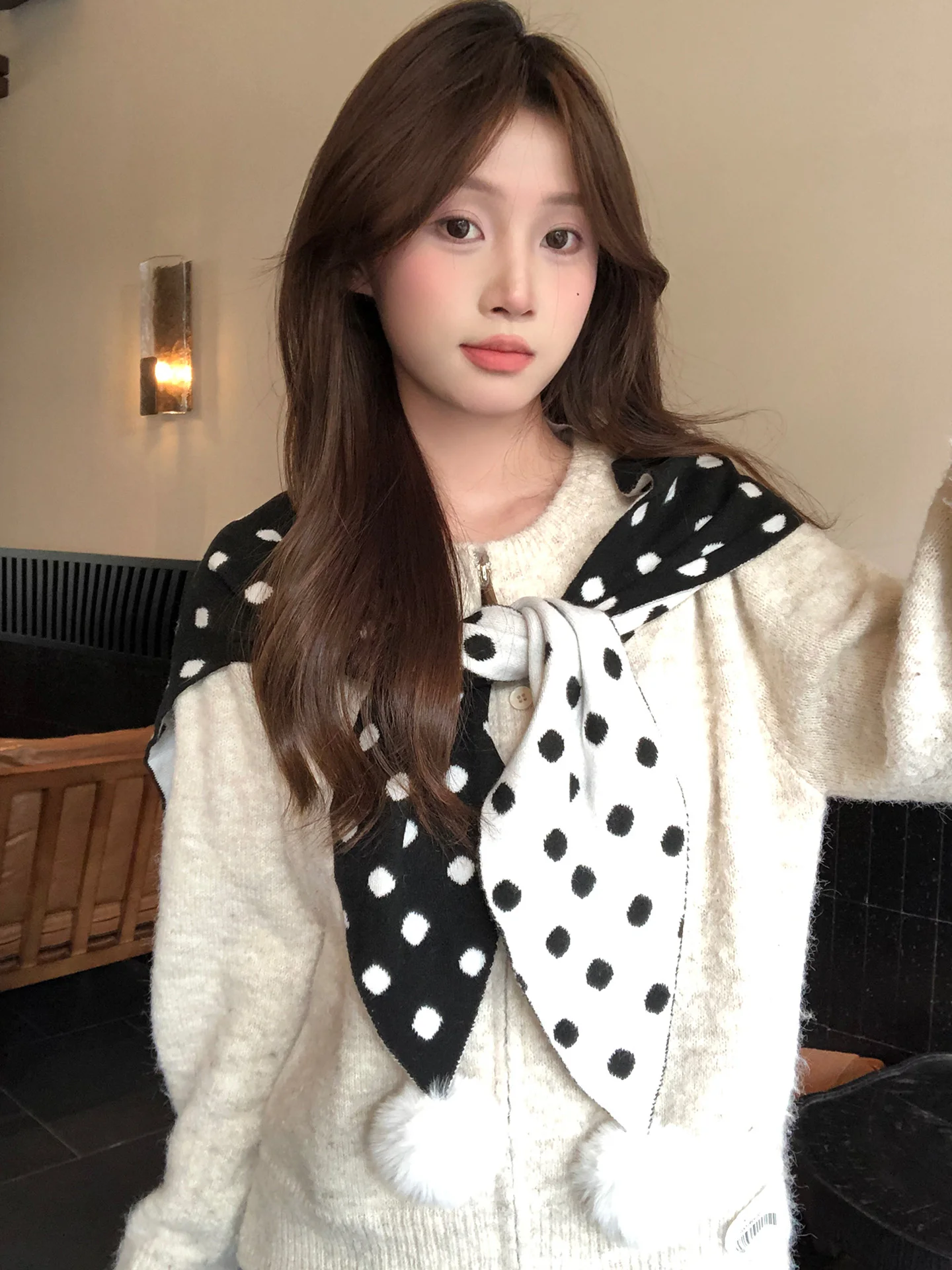 Korean Style Double-Sided Furry Shawl Women's Office Commute Autumn Winter Outerwear Polka Dot Decorative Triangular Scarf