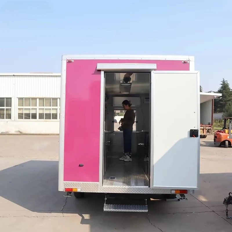 Customized Food Trailer Mobile Kitchen Truck for Coffee Ice Cream Pizza Burger Hot Dog and Snack Vending Business