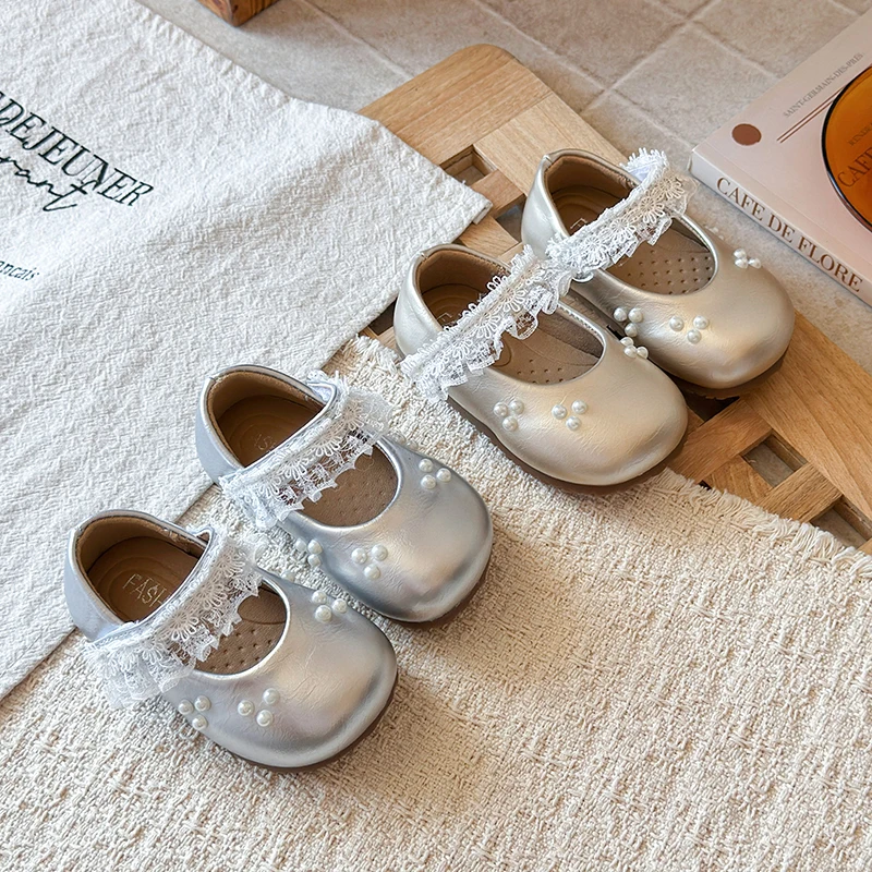 Mumoresip Sweet Girls Flat Shoes Round Toes Baby Walking Shoes Sweet Lace 2026 New Fashion Toddler Princess Shoes Soft Bottom view 2