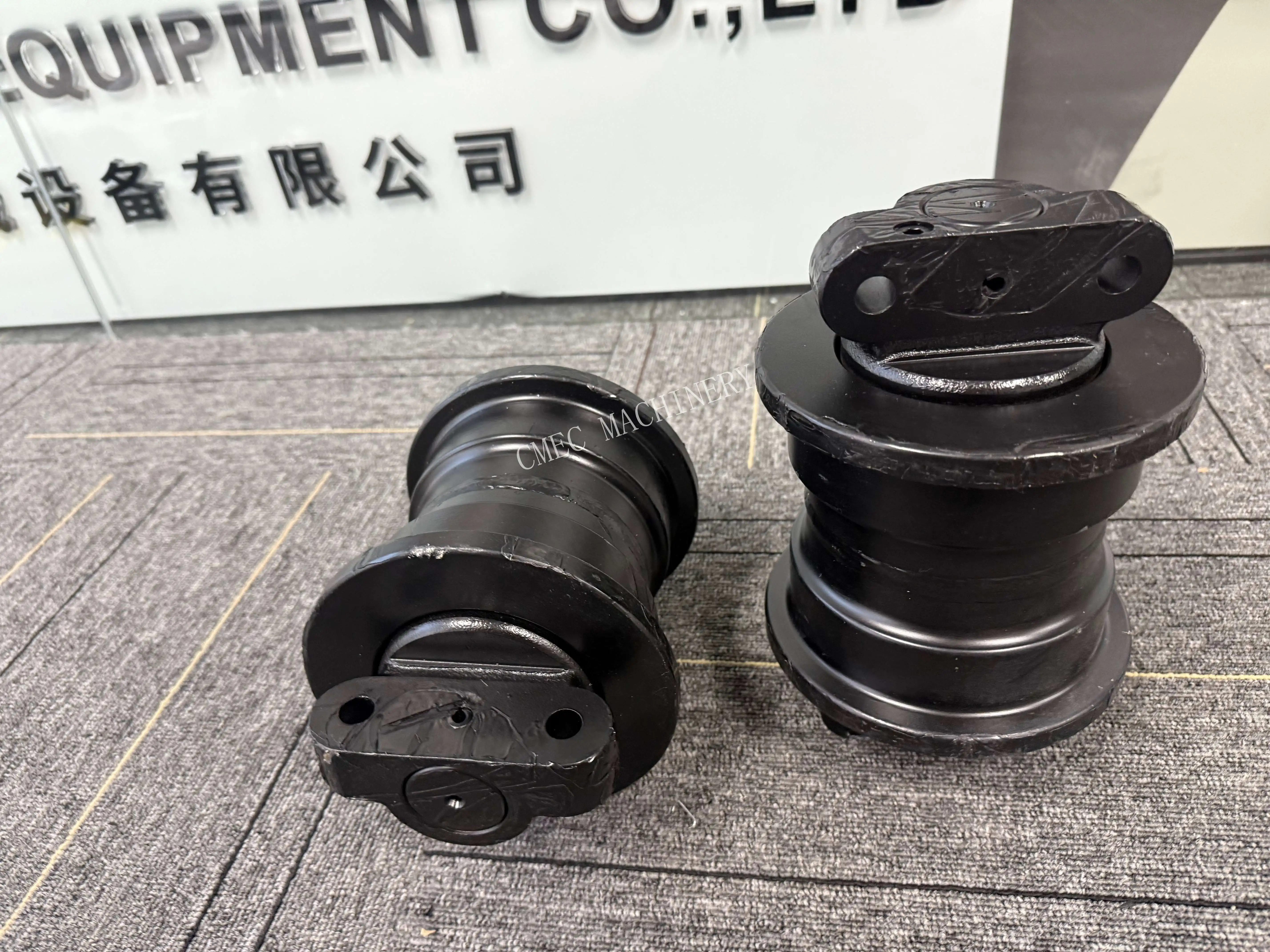 Undercarriage Spare Parts Track Roller Excavator Bulldozer  Fittings P/N.191936