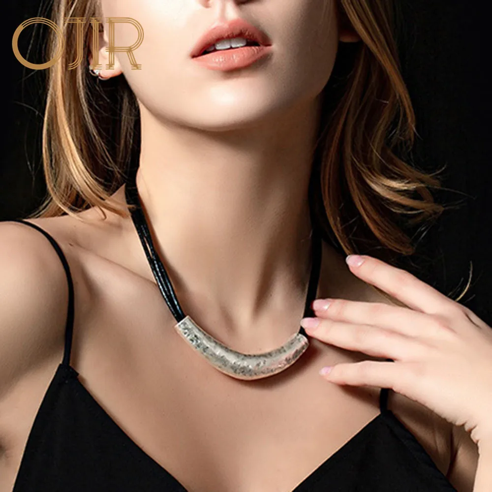 Chokers Large Pendant Chunky Jewelry for Women New in Leather Necklace Korean Fashion Necklaces 2022 Woman Beauty Jewelry