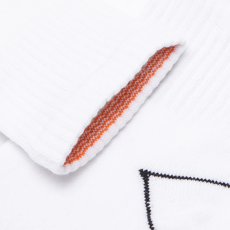 تمبرلاند ثلاثة أزواج حزمة من الجوارب الرجالية الجوارب النسائية الجوارب الرياضية البيضاء عارضة منتصف العجل الجوارب A2Pu2100