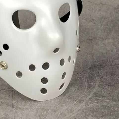 【Ja】Pure White Jason Mask, Scary Funny Halloween Mask, Freddy vs Jason Style Cosplay Prop