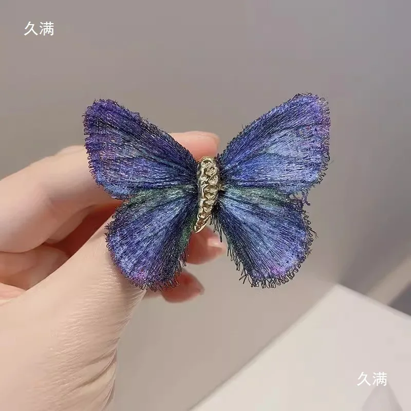 New Gradient Embroidered Butterfly Chest Flower Vintage Brooch For Women Unisex Exquisite Clothing Bag Accessories Pins Jewelry