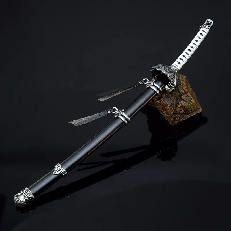 26cm 금속 Sekiro 늑대 Katana 검 미니 닌자 칼 일본 사무라이 Katana 블레이드 실제 크기 무기 모델 아이 장난감 애니메이션 선물