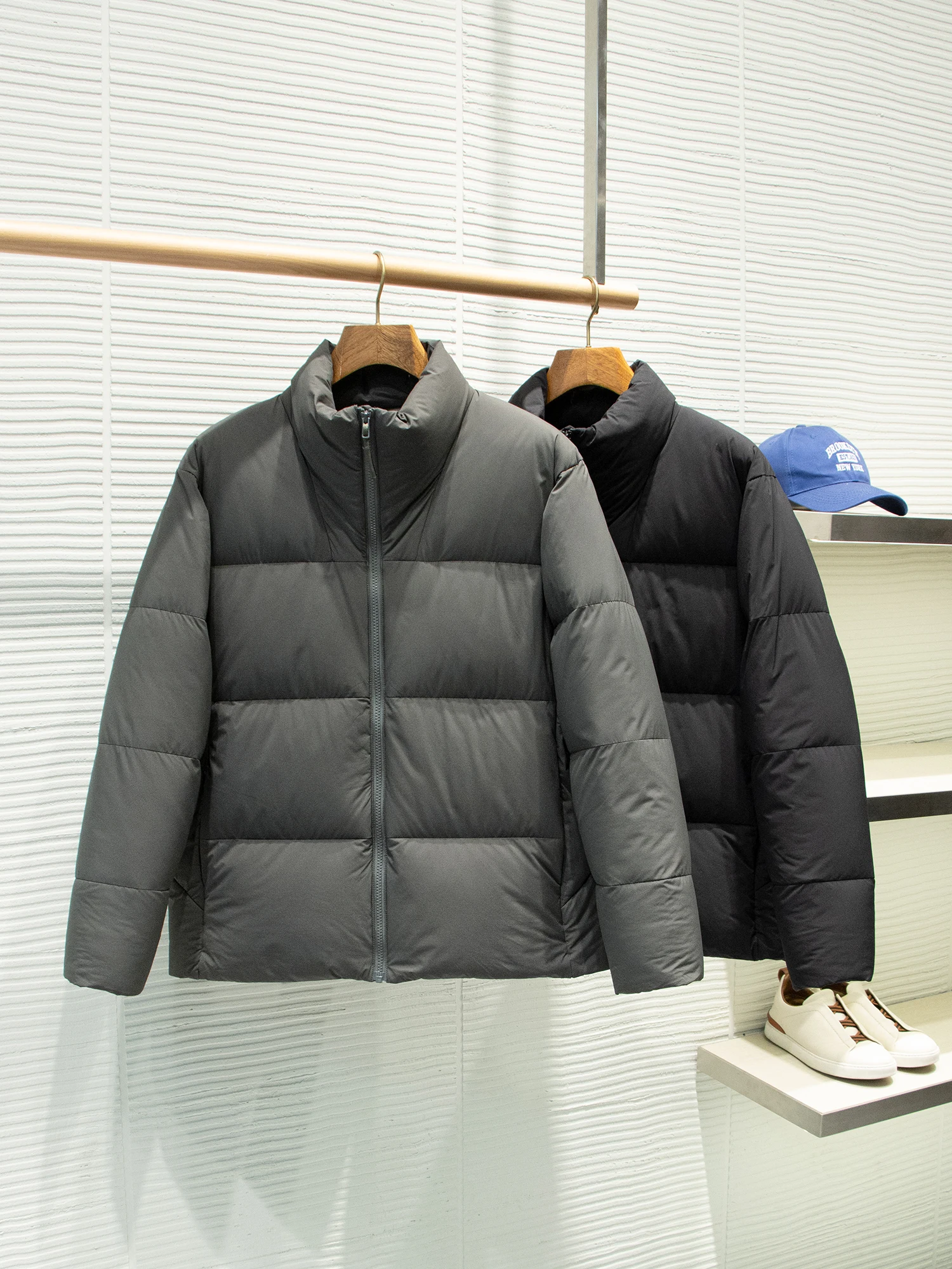 

Business Series High Fill Power White Goose down Soft Fluffy Stand Collar down Jacket Polyester Fabric Waterproof Thickened