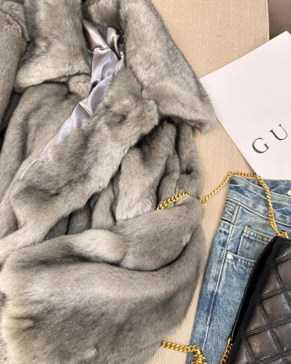High Quality Winter Lapel Collar Hairy Shaggy Gray Faux Mink Fur Coat Women Long sleeve Furry Fur Warm Midi Outerwear Trendy