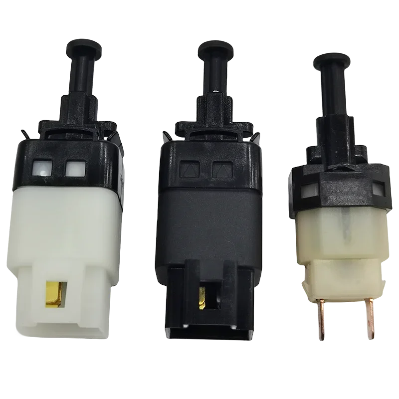 

MAXUS G10/V80 Переключатель стоп-сигнала Датчик педали тормоза V80 Переключатель сцепления