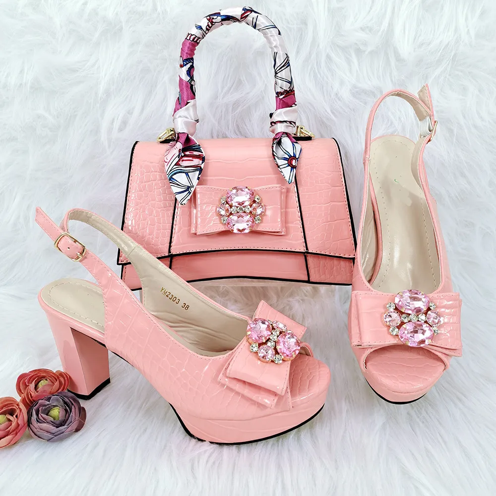 

Beautiful Pink Women Shoes Match Crystal Big Handbag African Dressing Pumps And Bag Set YM2303,Heel 9CM